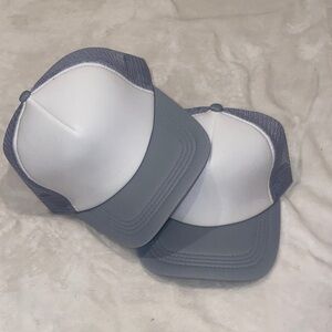 2 Pair White and Gray Trucker Hats